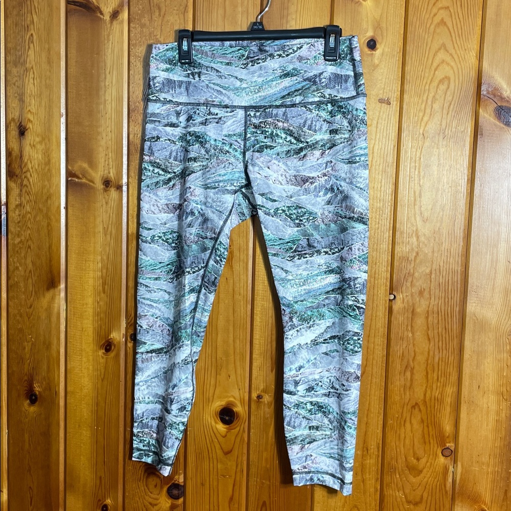 Lululemon Wunder Under High-Rise Tight 25" *Full-On Luxtreme springscape multi - Picture 6 of 12